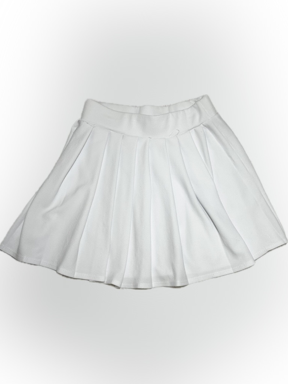White pleated skirt